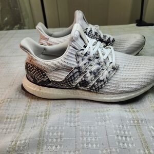 adidas White and Black Athletic Running Shoes with Snake-Print Accents